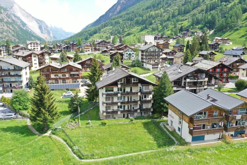 Enjoy The View Apartment Close To Zermatt With Parking 태쉬 외부 사진